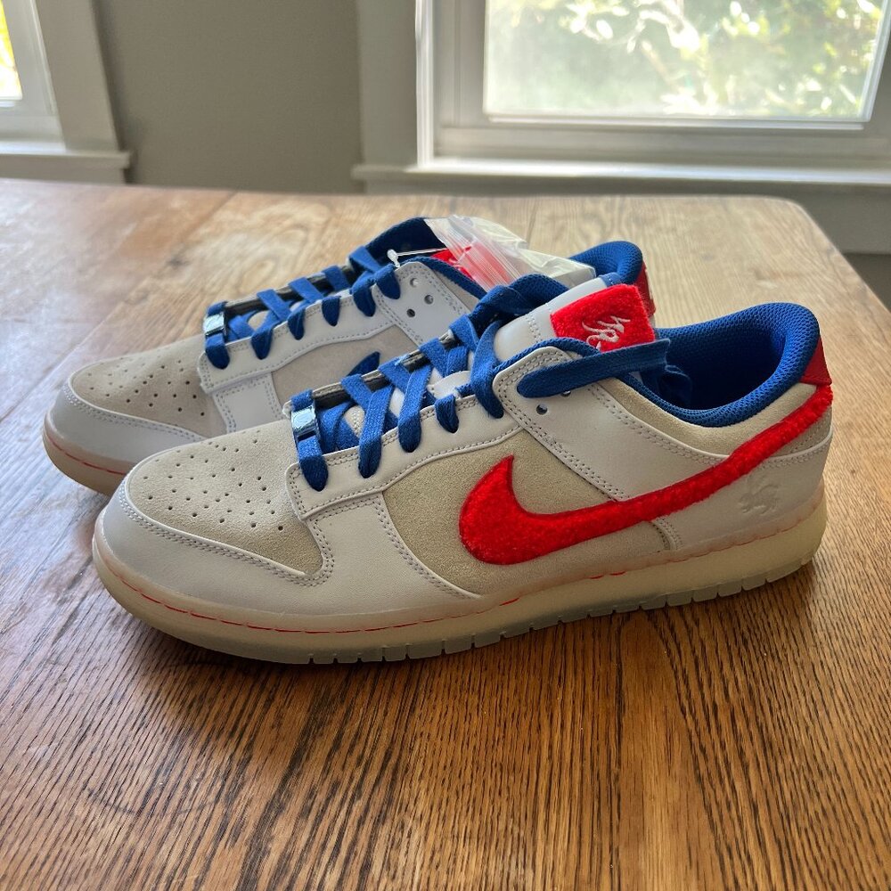 Nike Dunks Year of the Rabbit. Size 11. NWT